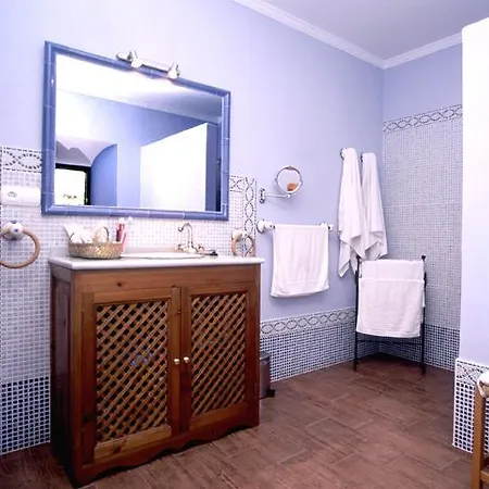 Hospederia Casa Del Marques Velez de Benaudalla